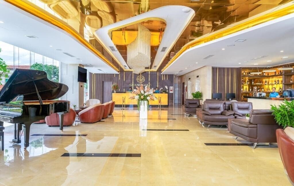Grand Gold Hotel (ex. Grand Gold Hotel & SPA, Grand Gold Hotel Da Nang) 4* суреті