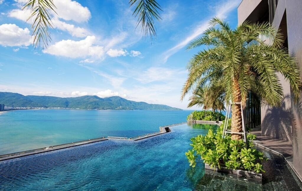 M Hotel Danang 5* суреті