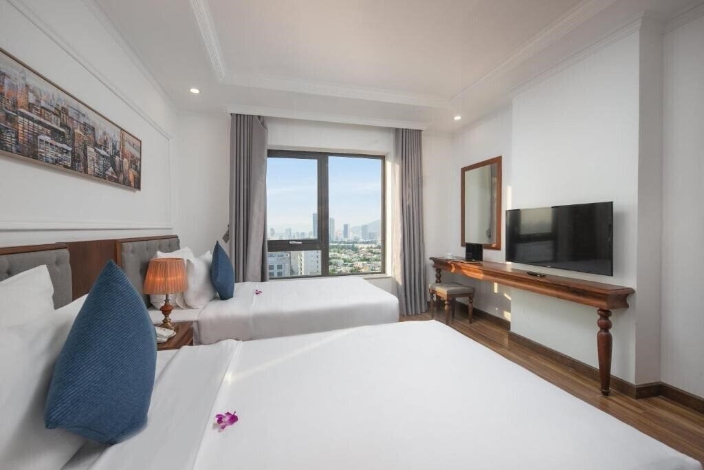 Изображение The Sail Hotel Da Nang 4*