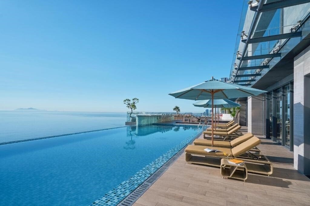 Отель Voco Ma Belle Danang by IHG 5*