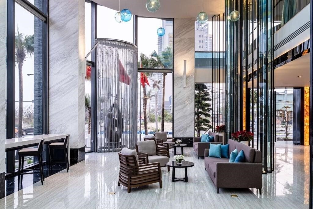 Фото Hilton Garden Inn Da Nang 4*