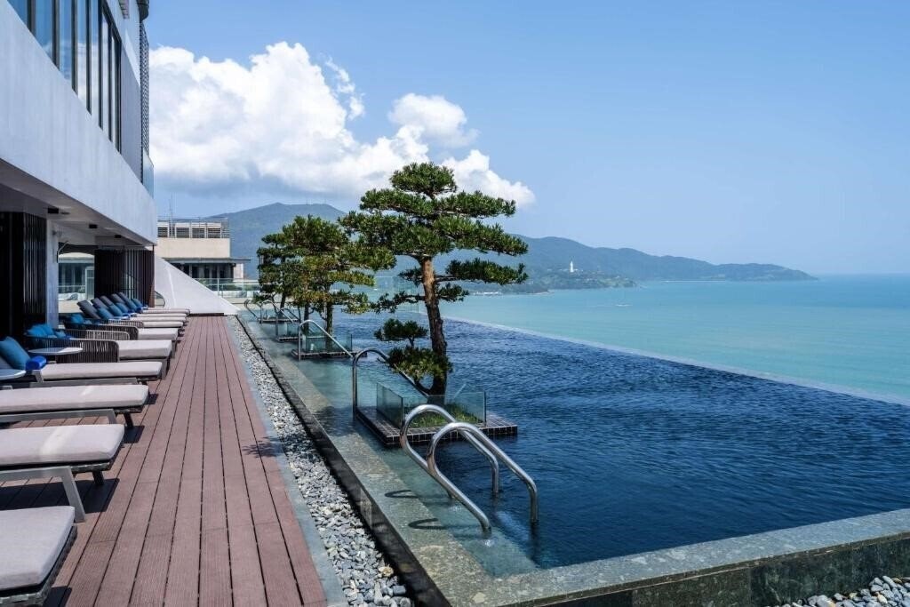 Картинка Hilton Garden Inn Da Nang 4*