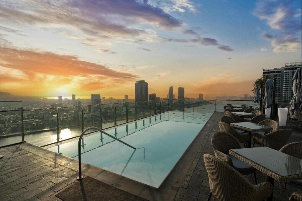 Фотография Wink Danang Riverside, Unscripted by Hyatt 5*