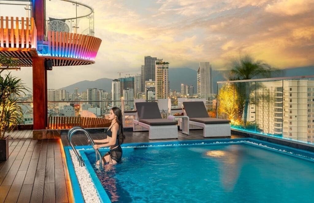 Mercy Emerald Hotel 4* қонақ үйі