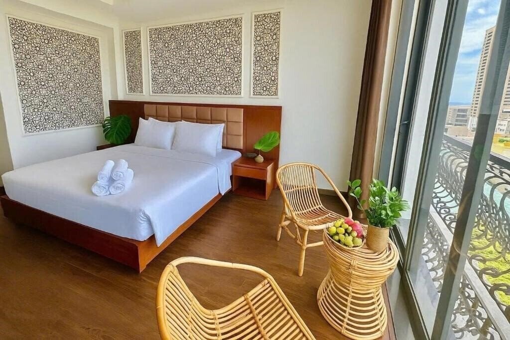Изображение Century Hotel Da Nang 3*
