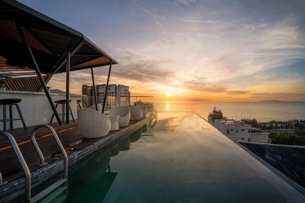 Изображение Draco Hotel & Suites 4*
