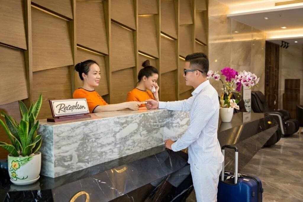 Картинка Bliss Luxury Hotel Danang 4*