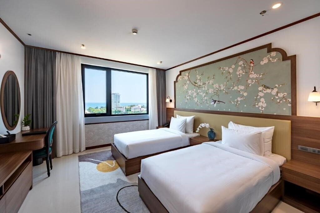 Картинка Grand Luxury Hotel 4*