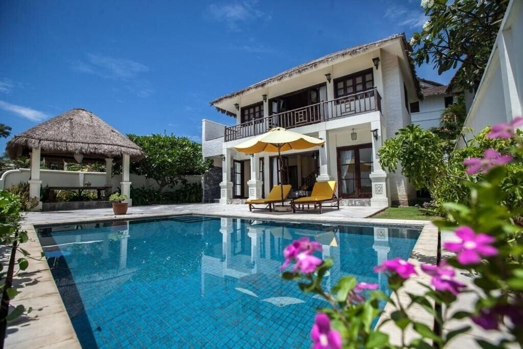 Allezboo Beach Resort & SPA 4* қонақ үйі