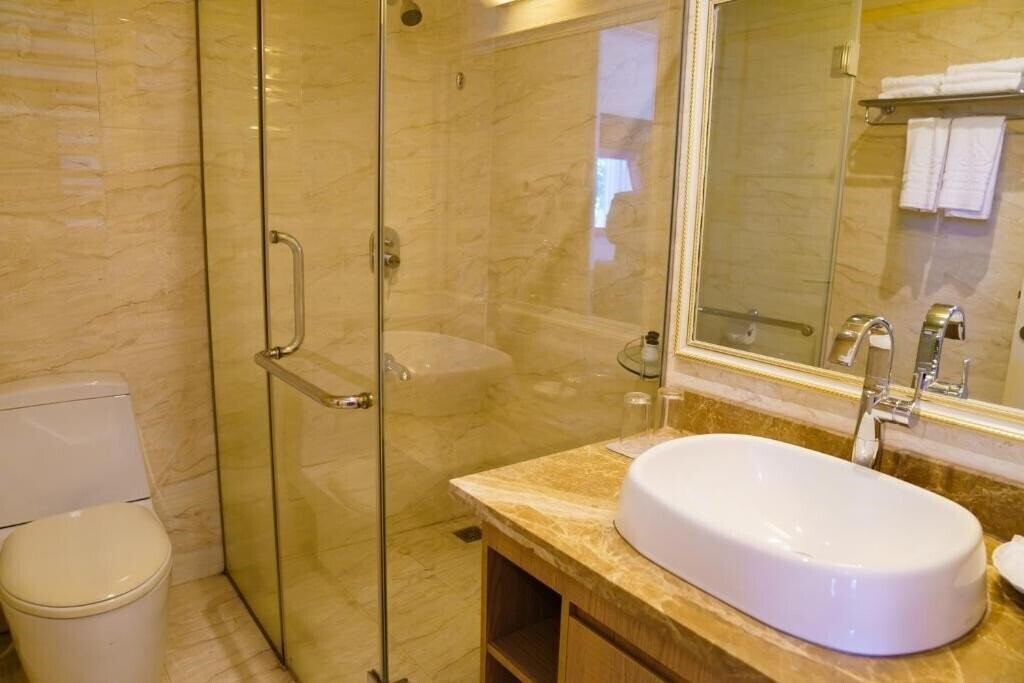 Lotus Muine Beach Resort & SPA 4* суреті