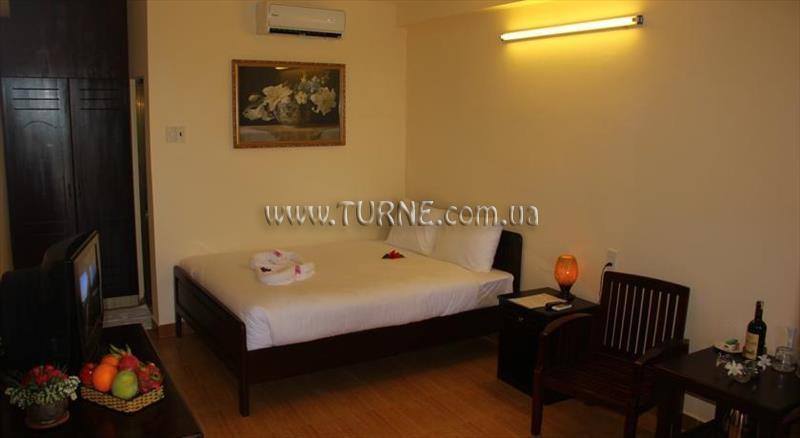 Отель Hon Rom Sun Light Resort 2*