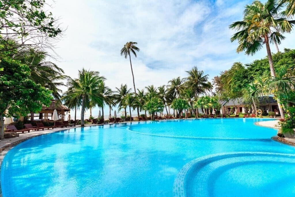 Hoang Ngoc Beach 4* суреті