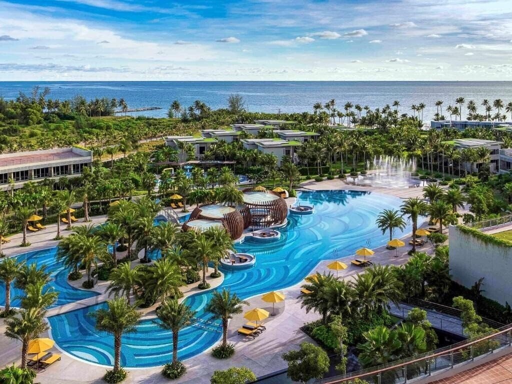 Фото Pullman Phu Quoc Beach Resort 5*