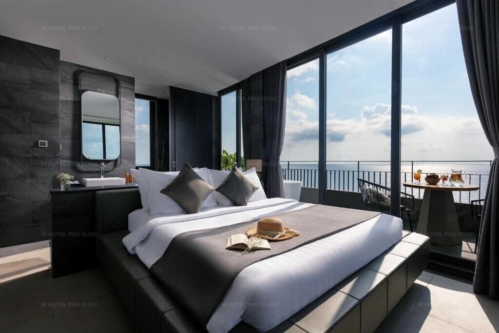 M Hotel Phu Quoc 3* суреті
