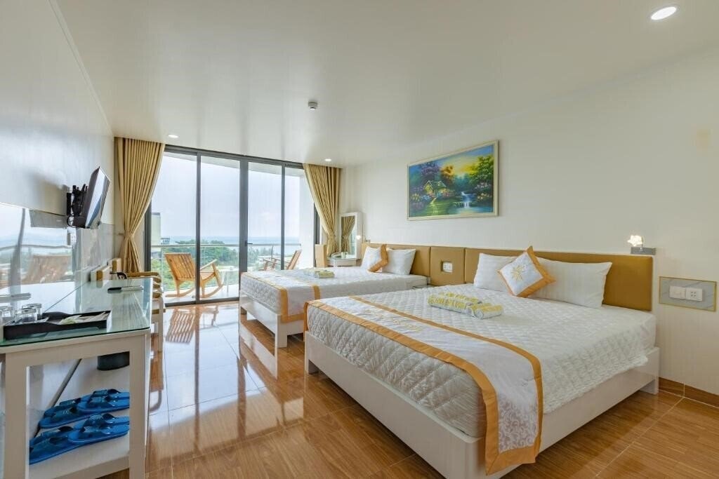 Home Park Hotel Phu Quoc 3* суреті