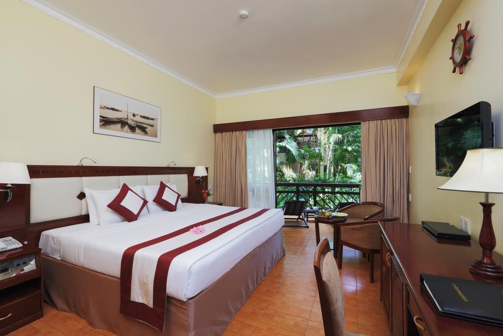 Фото Saigon Phu Quoс 4*