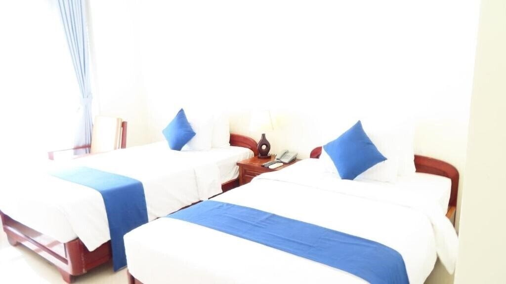 Картинка Navy Hotel Cam Ranh 4*