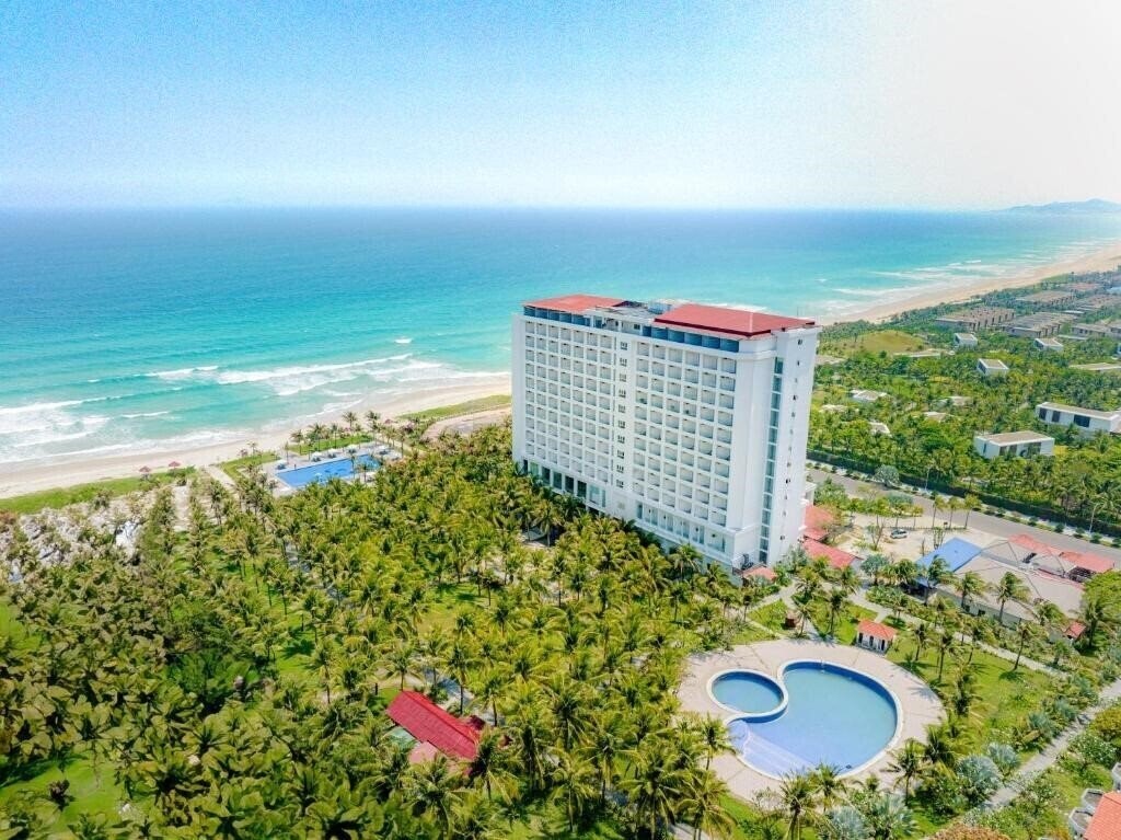 Фото Tuana Hotels Cam Ranh Resort 5*