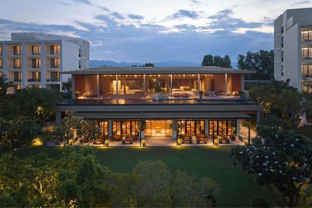 Jw Marriott Cam Ranh Bay Resort & SPA 5* суреті