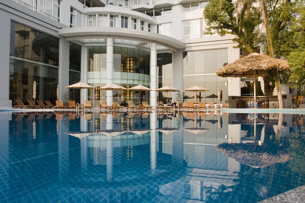 Отель Novotel Halong Bay 4*