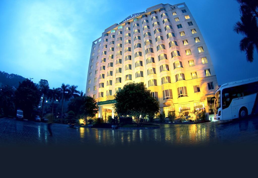 Отель Starcity Halong Bay Hotel 4*