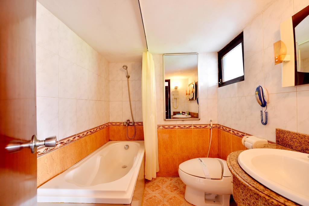 Отель Cong Doan Halong 5*