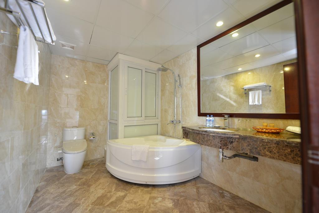 May De Ville Old Quarter 3* суреті