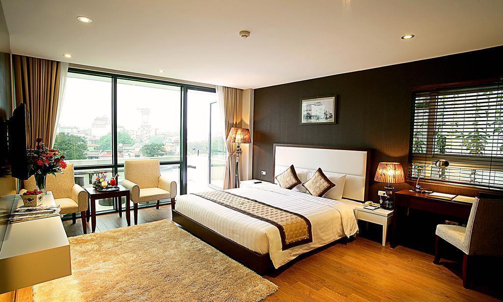 Фотография Skylark Hotel 3*