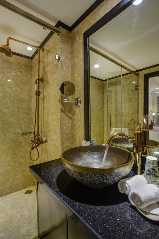 Oriental Central Hotel 3* суреті