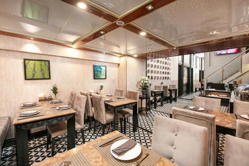 Antique Hotel 3* суреті