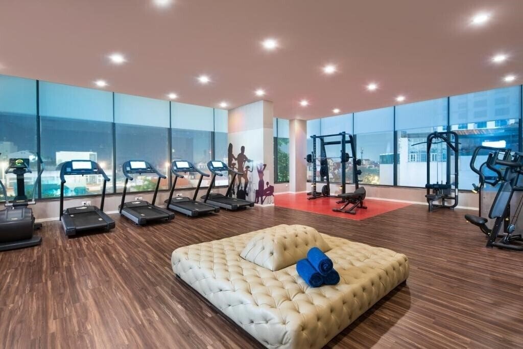 Somerset West Point Hanoi 5* суреті