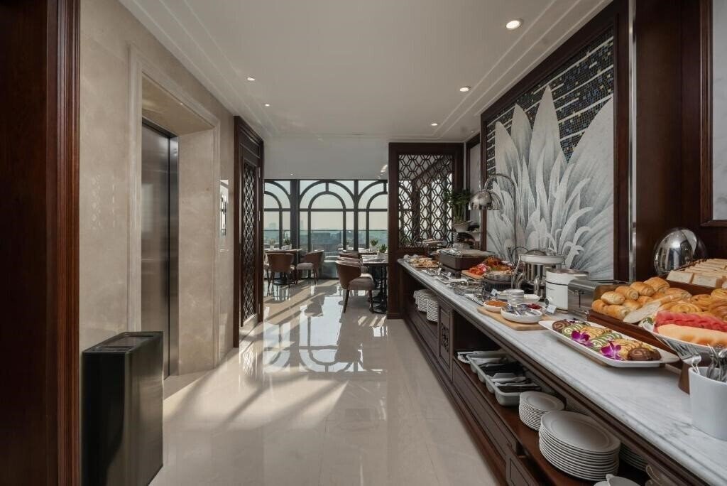 The Q Boutique Hotel 4* фотосуреті