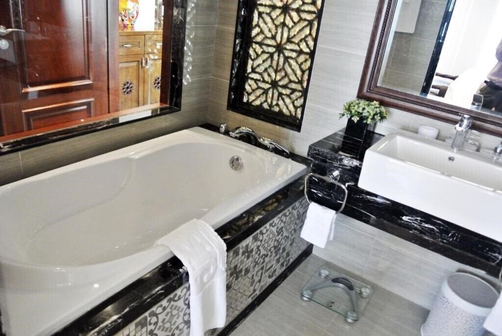 Фотография JB Serviced Apartment 4*