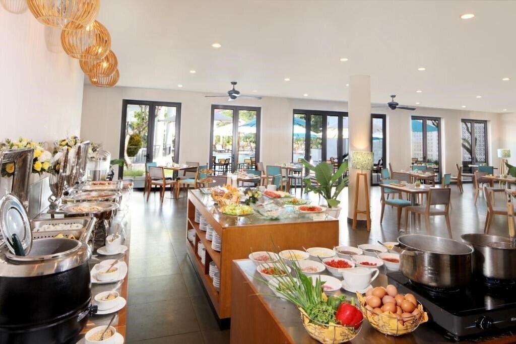 EMM Hotel Hoi An 3* суреті