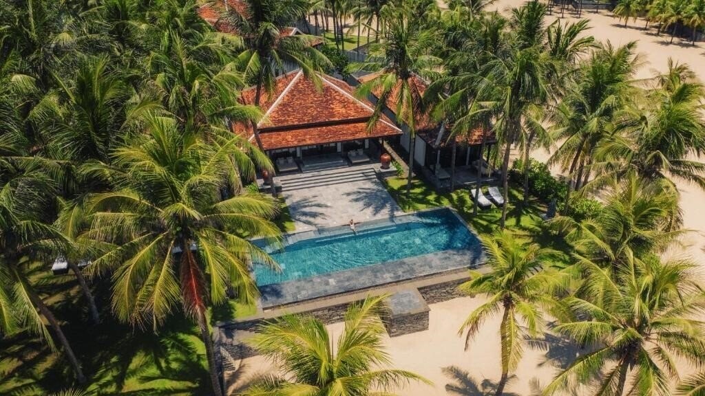 Изображение Four Seasons Resort The Nam Hai 5*