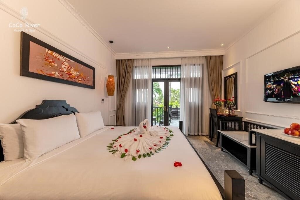 Картинка Hoi An Coco River Resort & SPA 3*