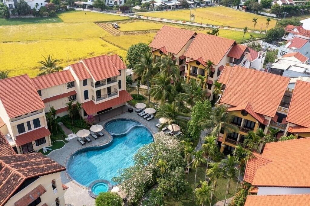 Anmira Resort & SPA Hoi An by The Unlimited Collection (ex. Anmira Resort & SPA, Hoi An Trails Resort & SPA) 5* қонақ үйі