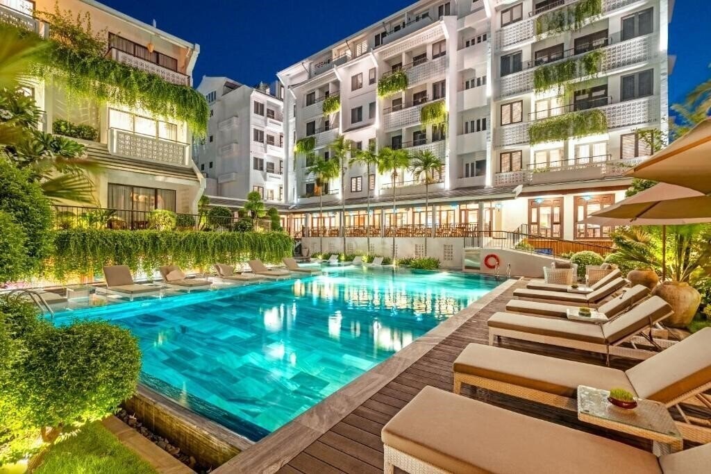 The Saga Hotel Hoi An (ex. The Saga Hotel, Mercure Hoi An Royal, Mercure Hoi An, Hoi An Pacific Hotel & SPA) 4* қонақ үйі