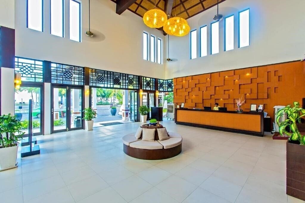 Картинка Hoi An Beach Resort 4*