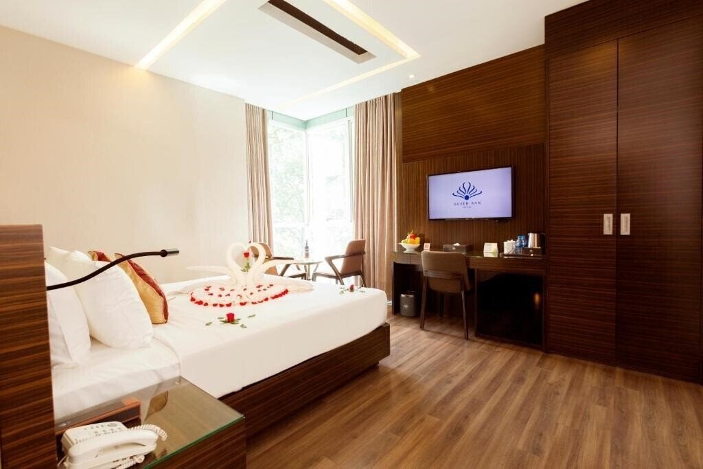 Queen Ann Hotel 3* қонақ үйі