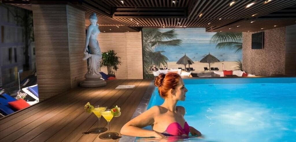 Отель Harmony Saigon Hotel 4*