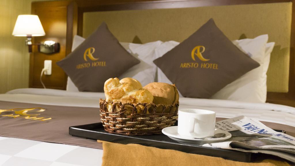 Aristo Saigon Hotel 4* фотосуреті