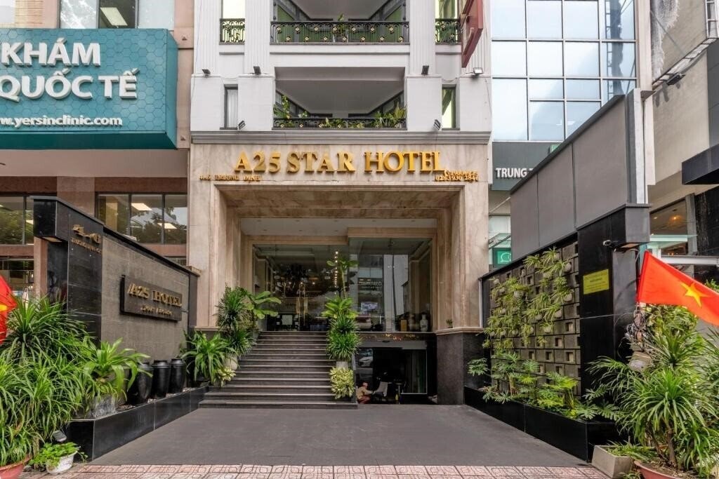 Отель Hong Hac Boutique Hotel Crew 3*