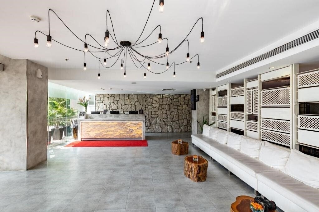 Bay Hotel 4* фотосуреті