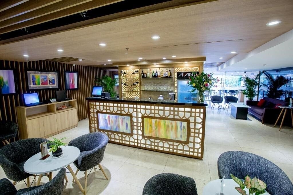 Avanti Hotel Saigon 4* суреті