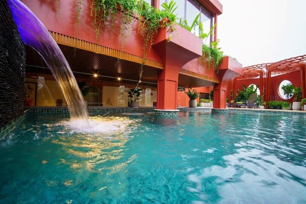Фотография Me Saigon Boutique Hotel 4*