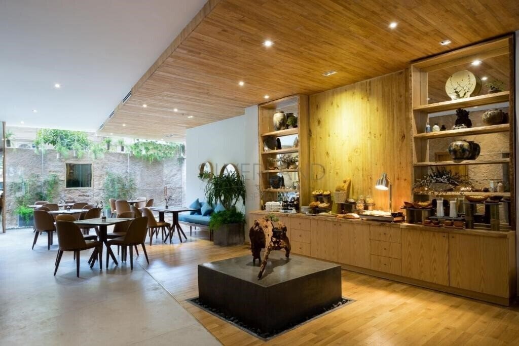 Silverland Yen Hotel 4* фотосуреті