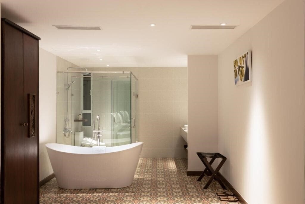 Фотография Alagon Western Hotel 3*