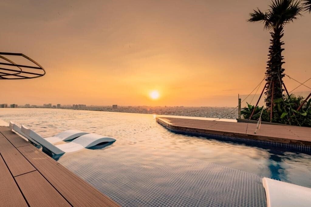 La Vela Saigon Hotel 5* суреті