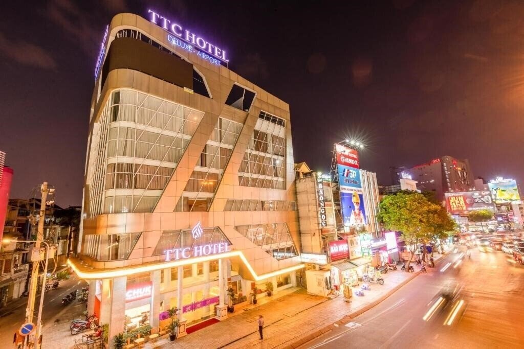 Ttc Hotel Deluxe Airport 3* қонақ үйі